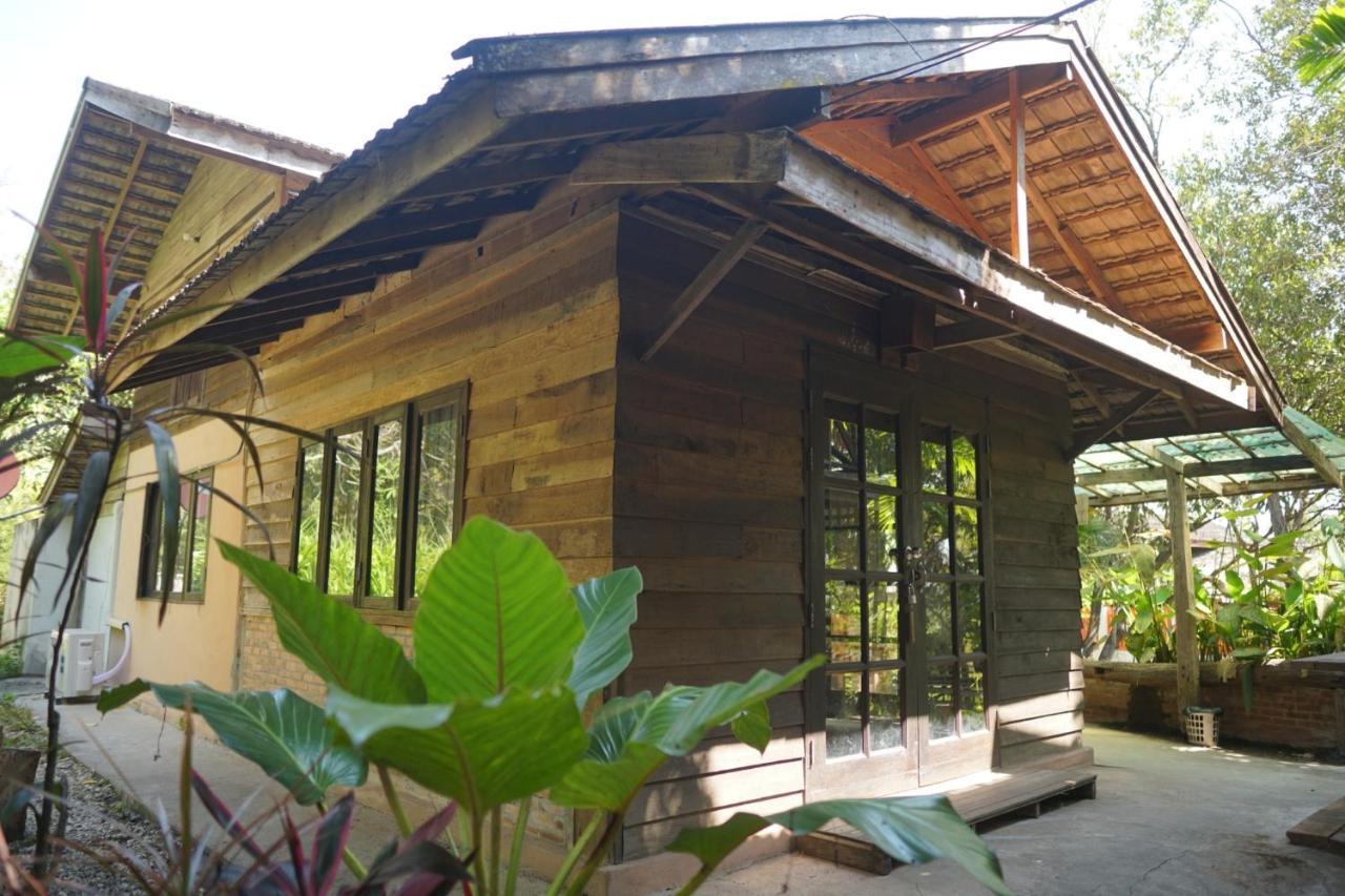 Tongluang Inthanon Homestay โต้งหลวงอินทนนท์โฮมสเตย์ Chom Thong Exterior foto