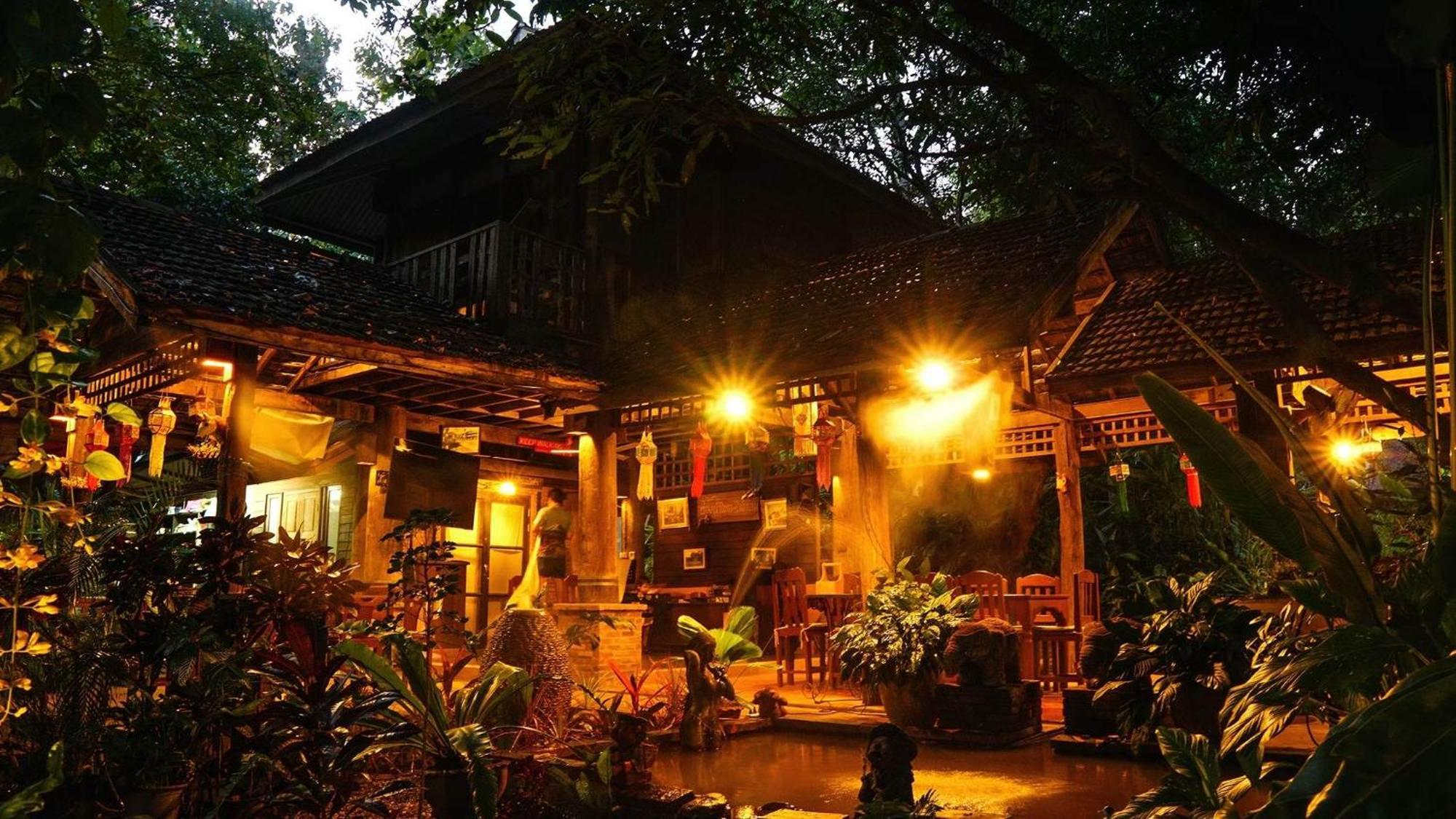 Tongluang Inthanon Homestay โต้งหลวงอินทนนท์โฮมสเตย์ Chom Thong Exterior foto